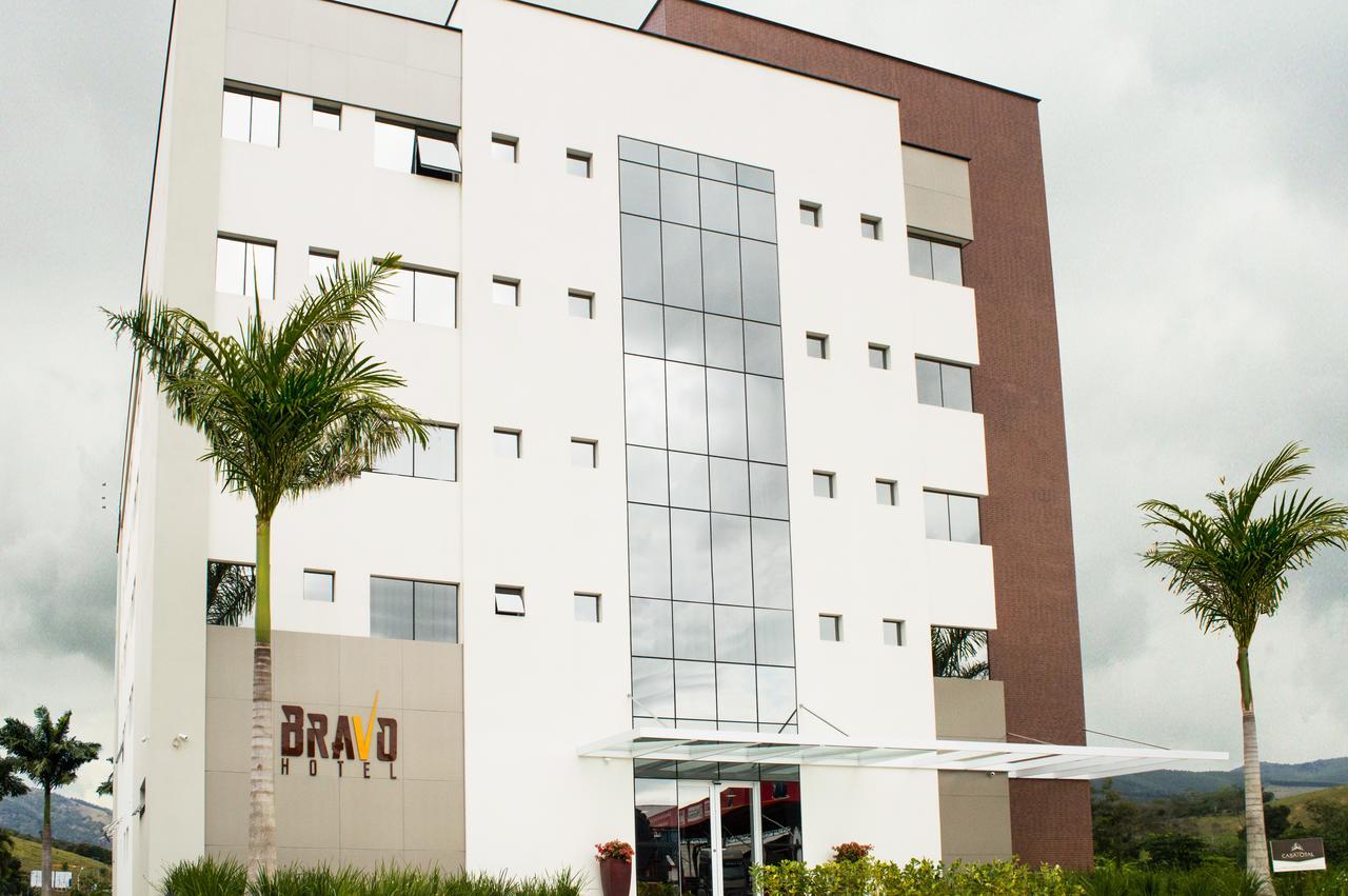 Bravo Hotel João Neiva Buitenkant foto
